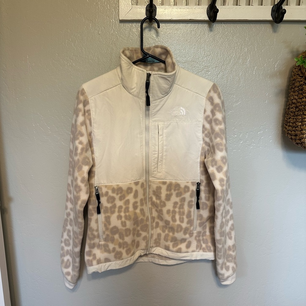 The North Face Denali 2 leopard print fleece jacket